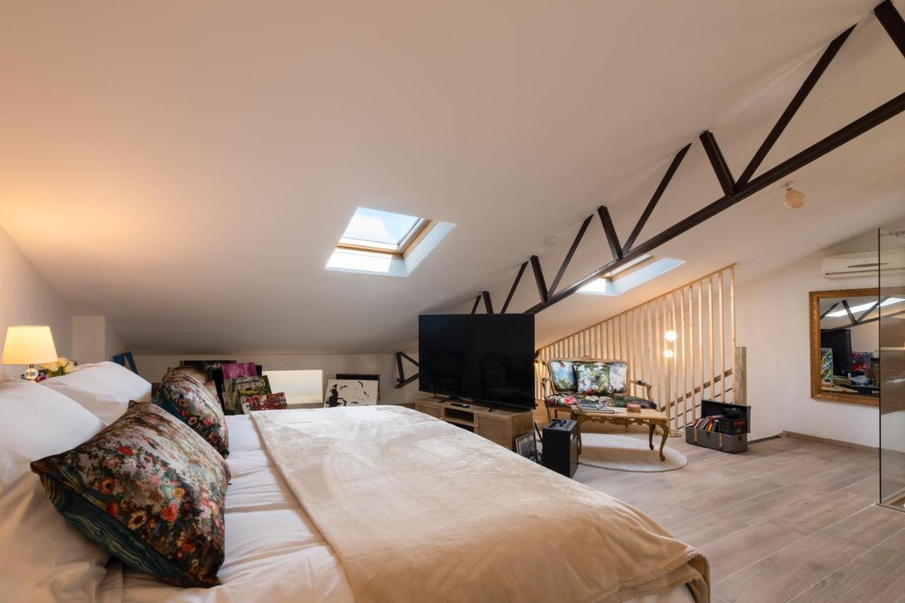 L'Avant Scene Meuble 5 Etoiles Parking Gratuit Jacuzzi Avignon Exterior photo